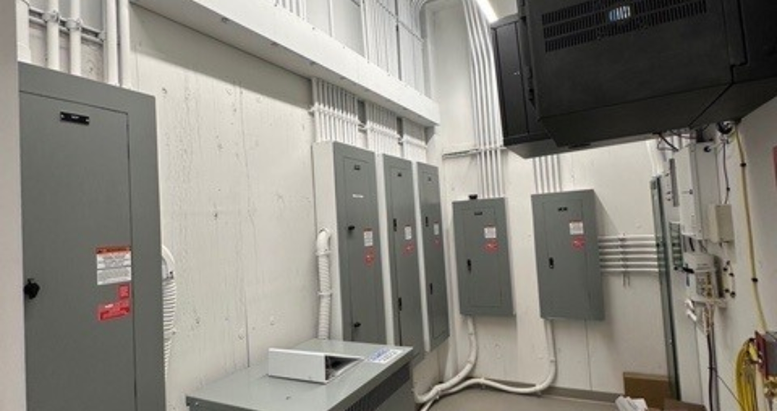 Arhaus-1.jpg - Dayton Ohio